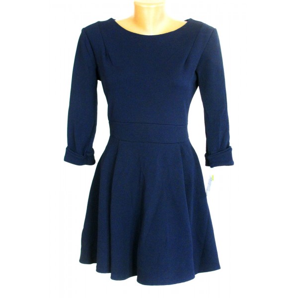 Тъмно синя разкроена рокля