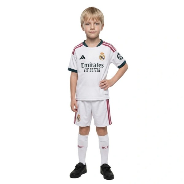 Adidas Real Madrid детски футболен екип Реал Мадрид 2026 2027 домакински Adidas Real Madrid детски футболен екип Реал Мадрид 2026 2027 домакински