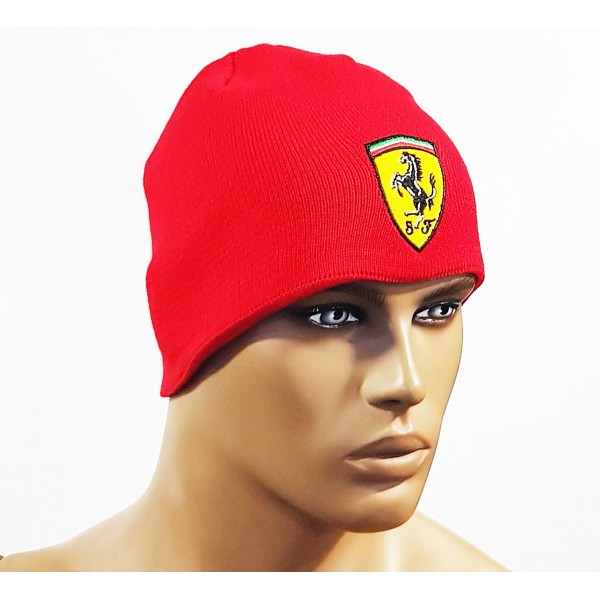 Ferrari зимна плетена шапка червена Ferrari зимна плетена шапка червена